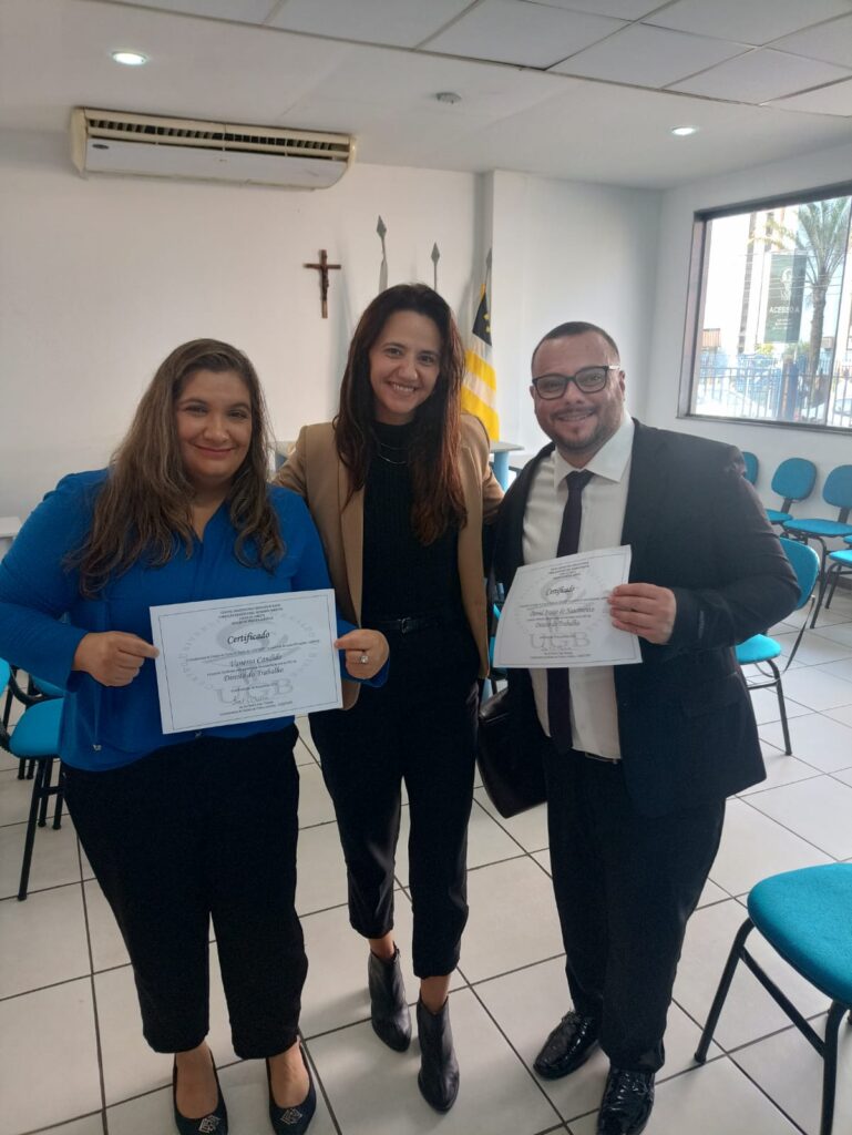 Dra. Vanessa, Dra. Fernanda e Dr. Deivid